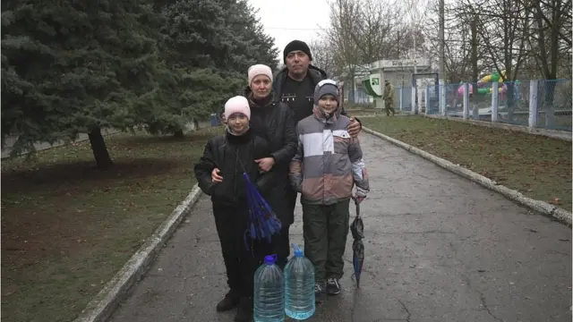 Никто не верил, что его дочь разговаривает с кошкой. Тогда он заснял это…